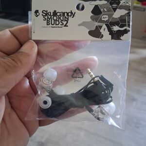 Skullcandy Smokin' Buds 2 Black and White Earbuds